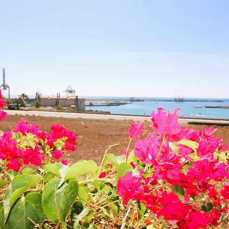 בית נופש Casa Bahia De Naos Con Vistas Al Mar!